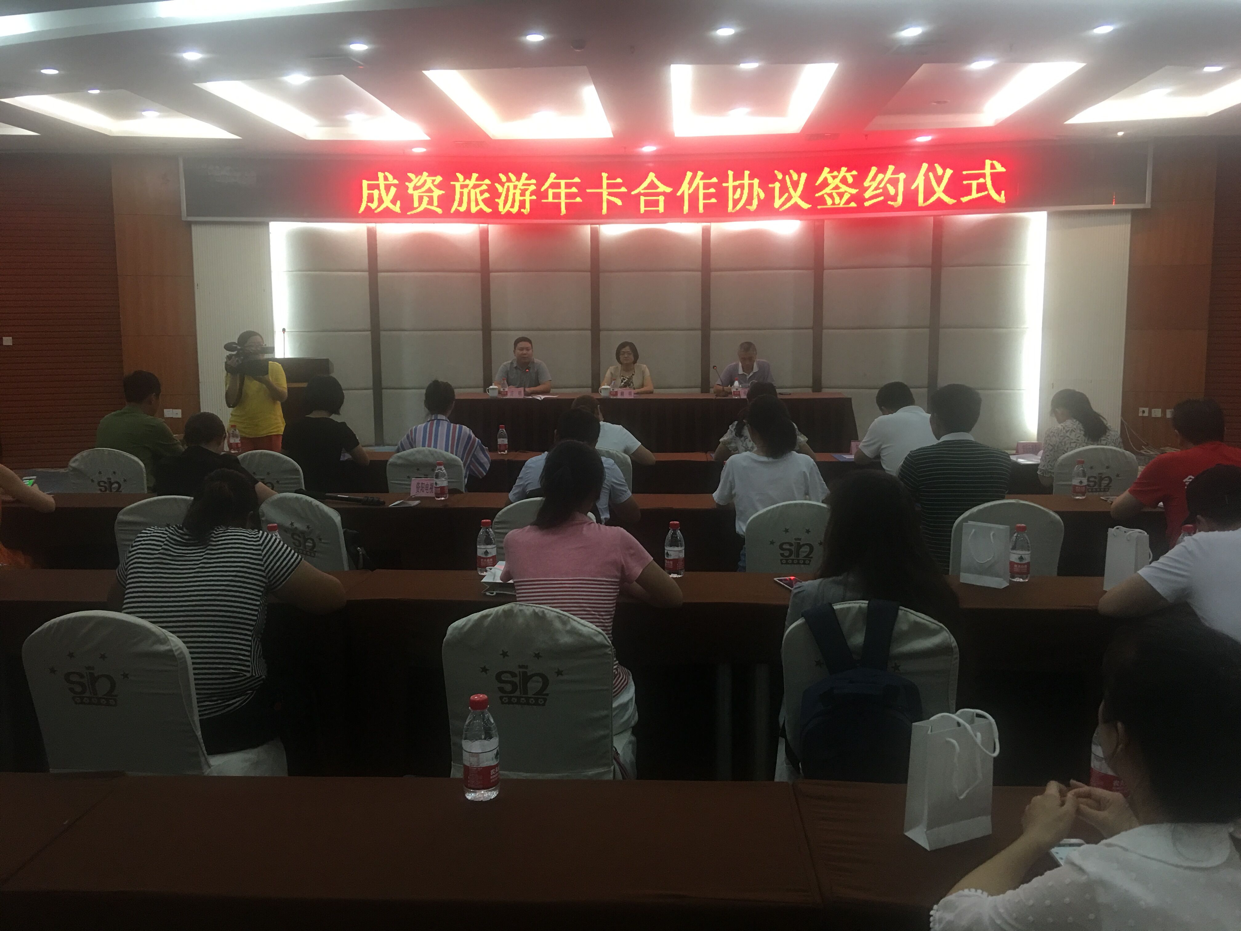 ǩ��ɶ����������꿨����Э��